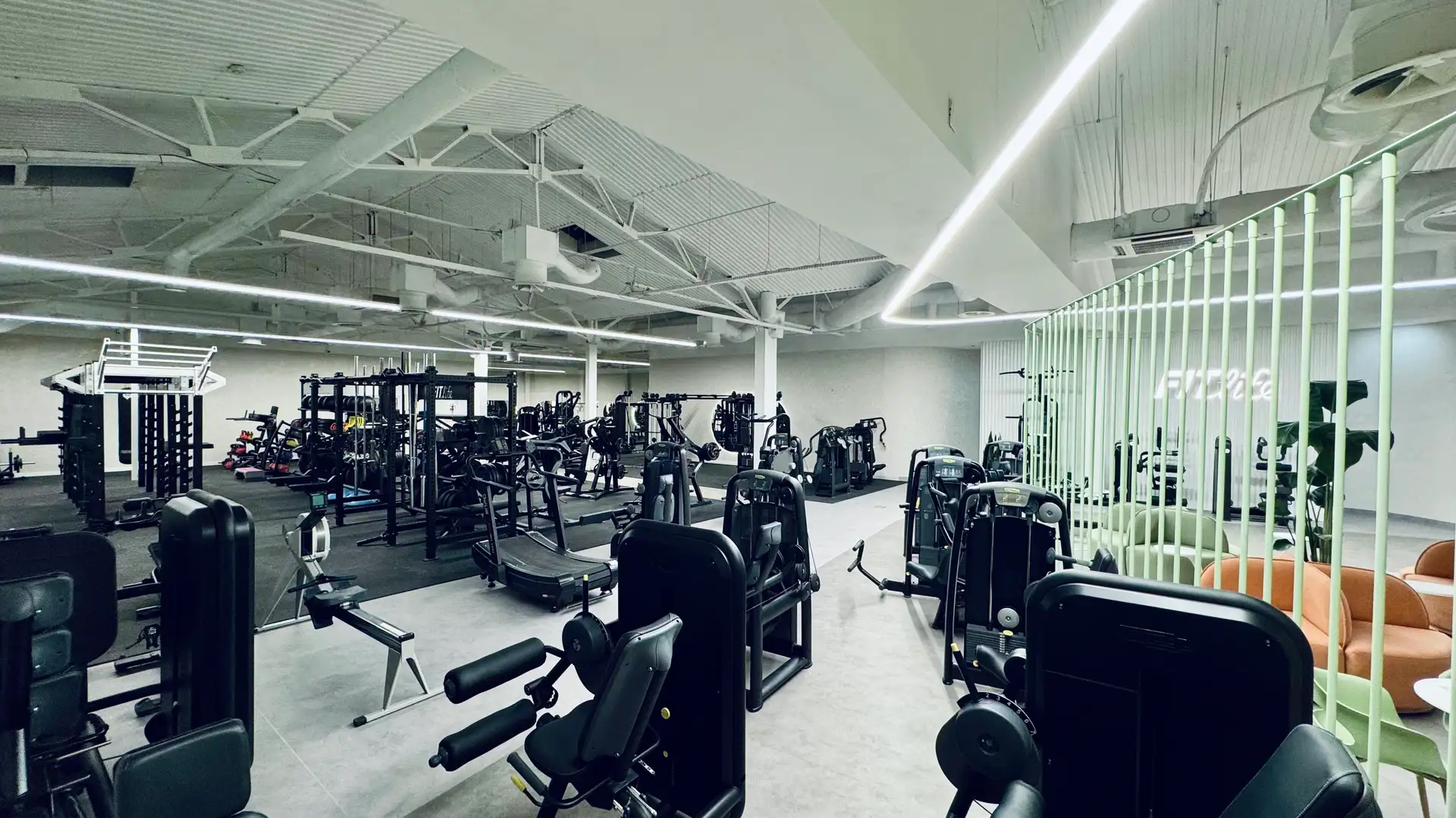 FitLife Zamość - Siłownia - Klub Fitness - Sauna - Treningi Personalne, zdjęcie nr 2